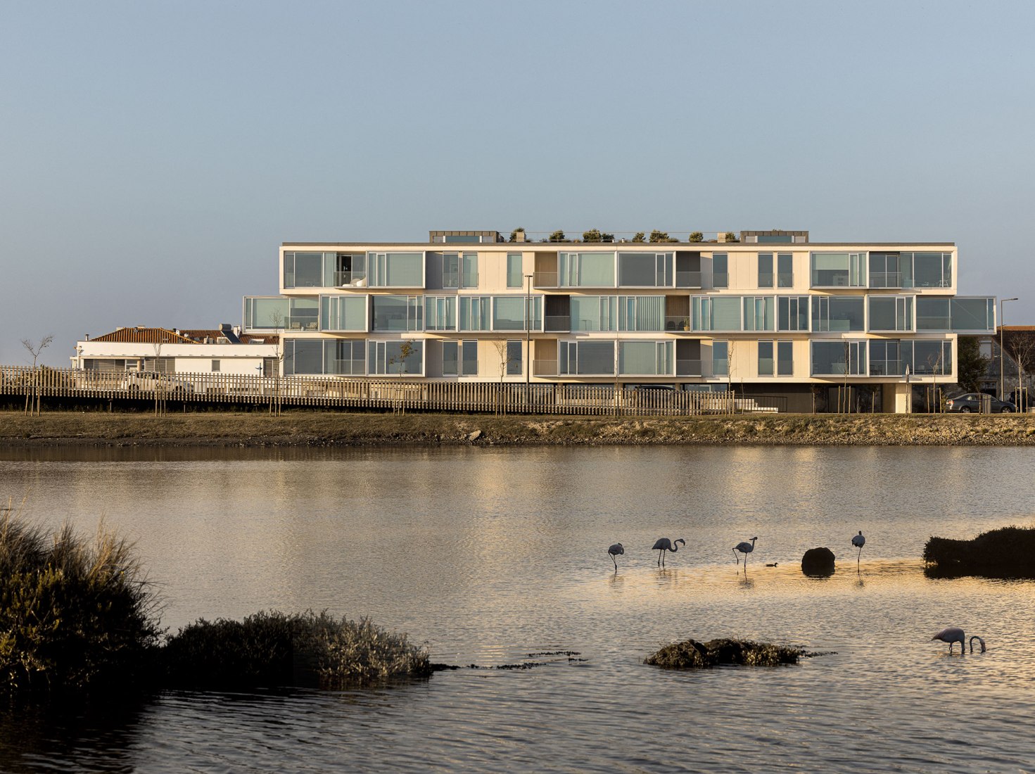 ORIZZONT Building by Rvdm Arquitectos. Photograph by Ivo Tavares Studio.