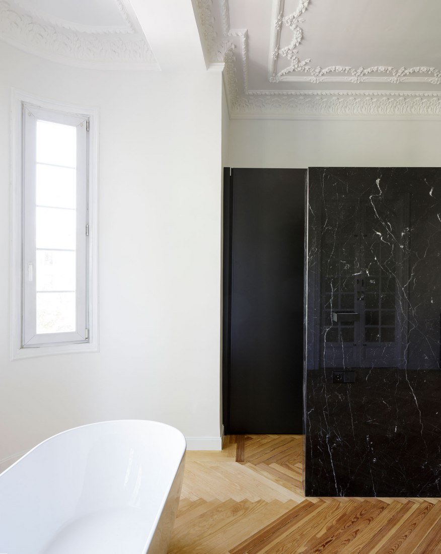 Reform of a house in Sagasta by Ciria Álvarez Arquitectos. Photograph by Fernando Andrés.