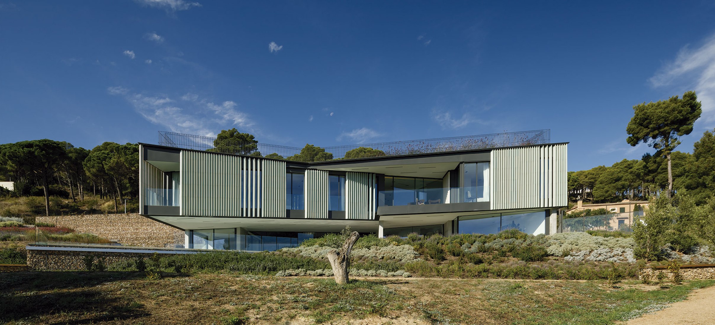 Happy House por SALA FERUSIC Architects. Fotografía por Marcela Grassi