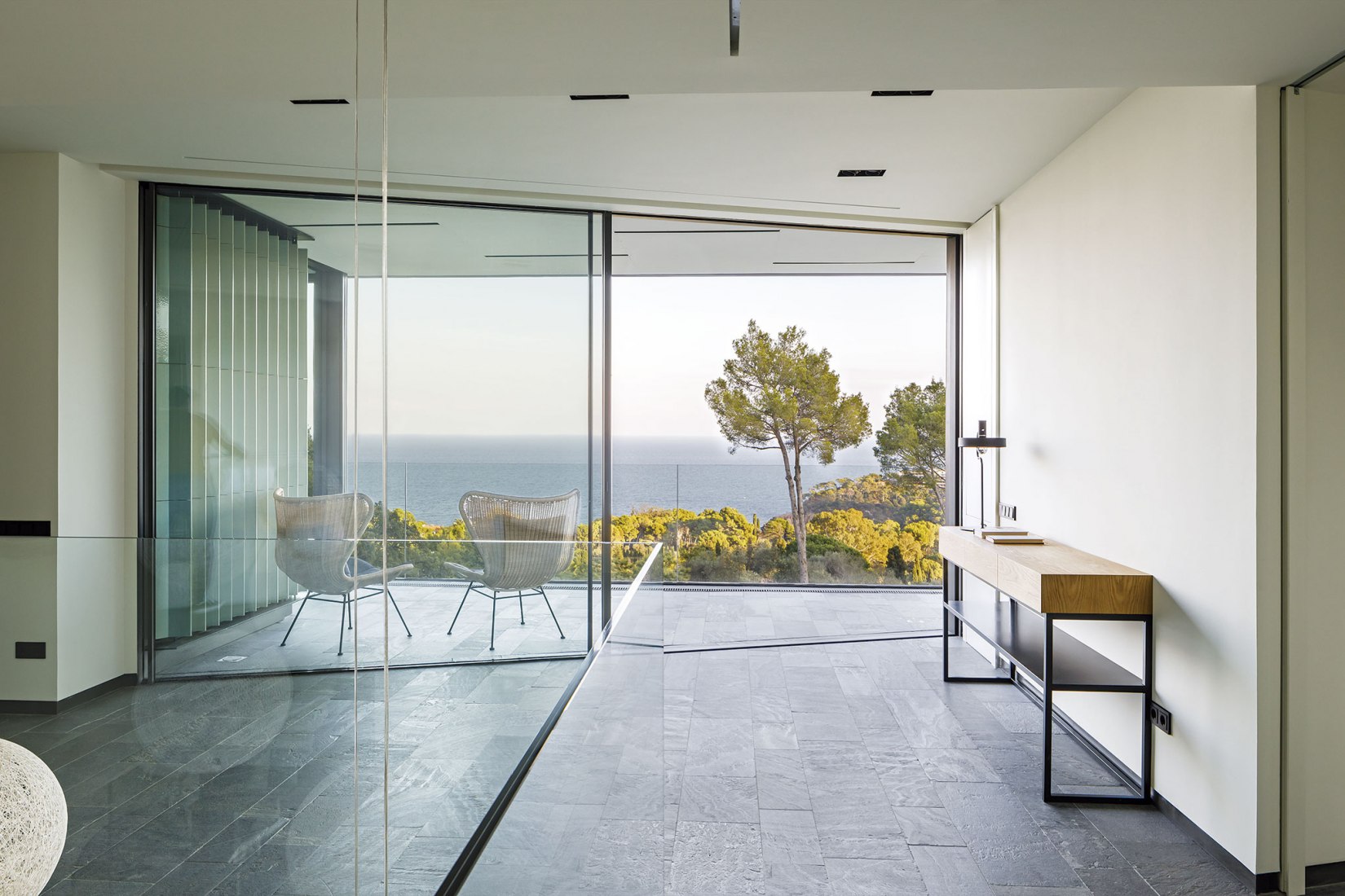 Happy House por SALA FERUSIC Architects. Fotografía por Marcela Grassiur por SALA FERUSIC Architects. Fotografía por Marcela Grassi.