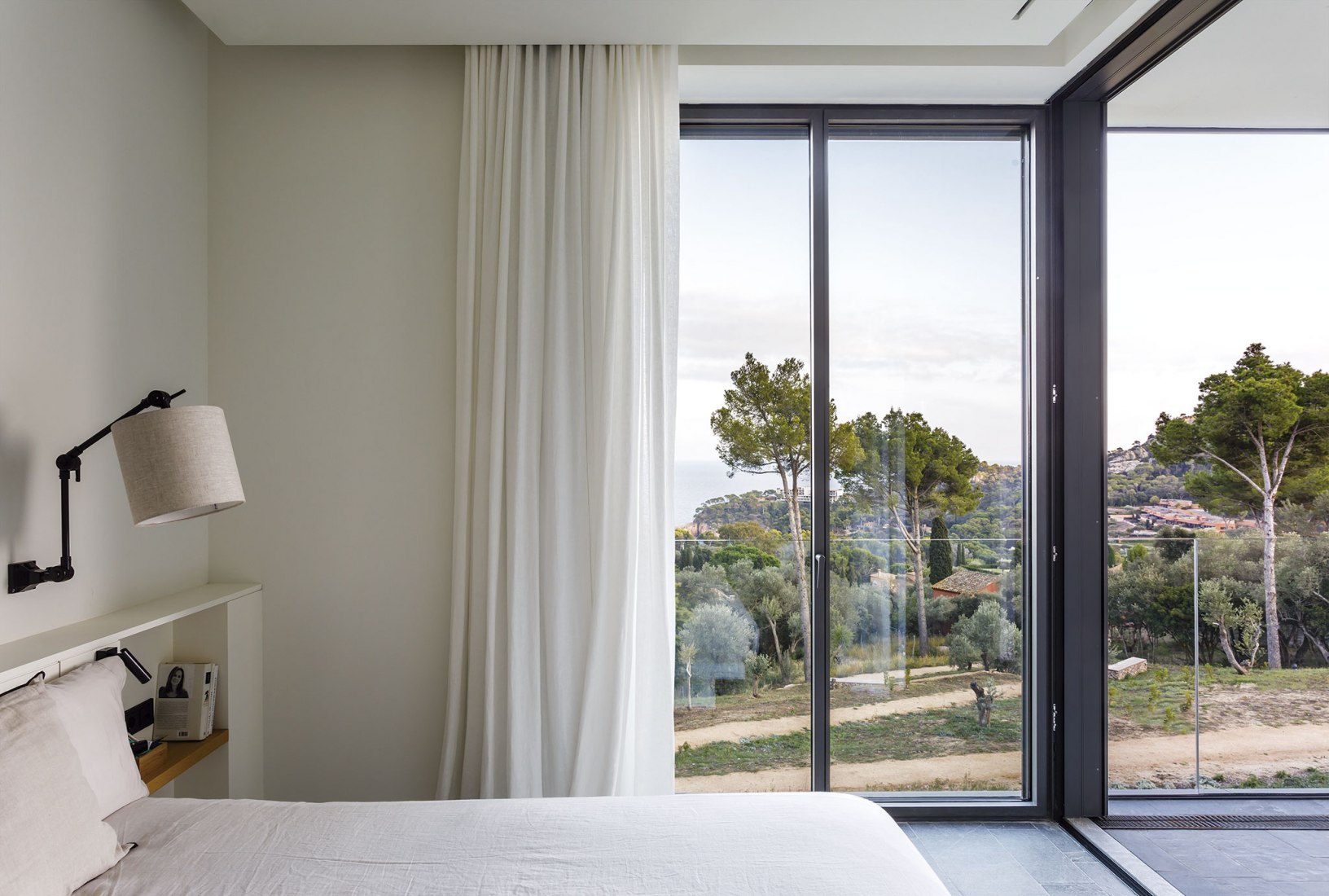 Happy House por SALA FERUSIC Architects. Fotografía por Marcela Grassi