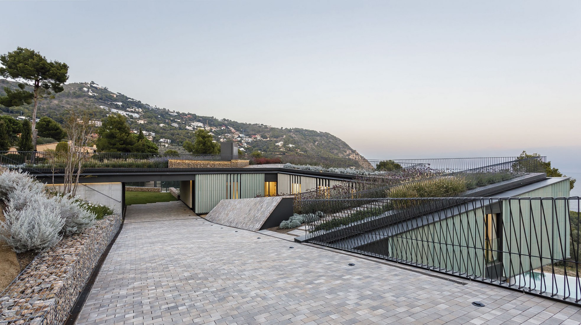 Happy House por SALA FERUSIC Architects. Fotografía por Marcela Grassi