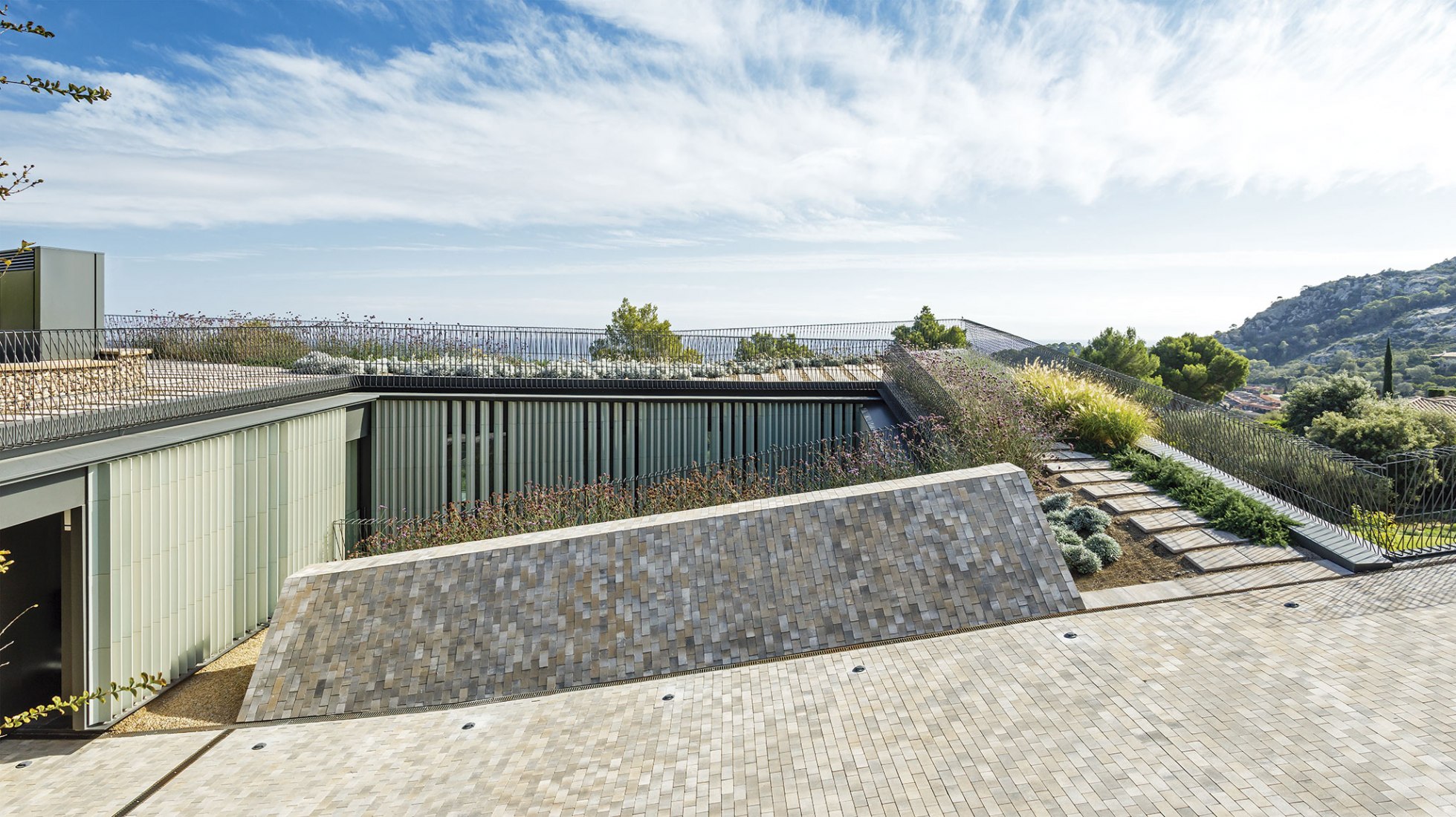 Happy House por SALA FERUSIC Architects. Fotografía por Marcela Grassi