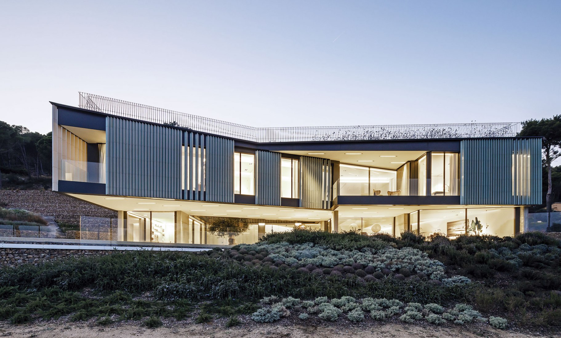 Happy House por SALA FERUSIC Architects. Fotografía por Marcela Grassi por SALA FERUSIC Architects. Fotografía por Marcela Grassi.