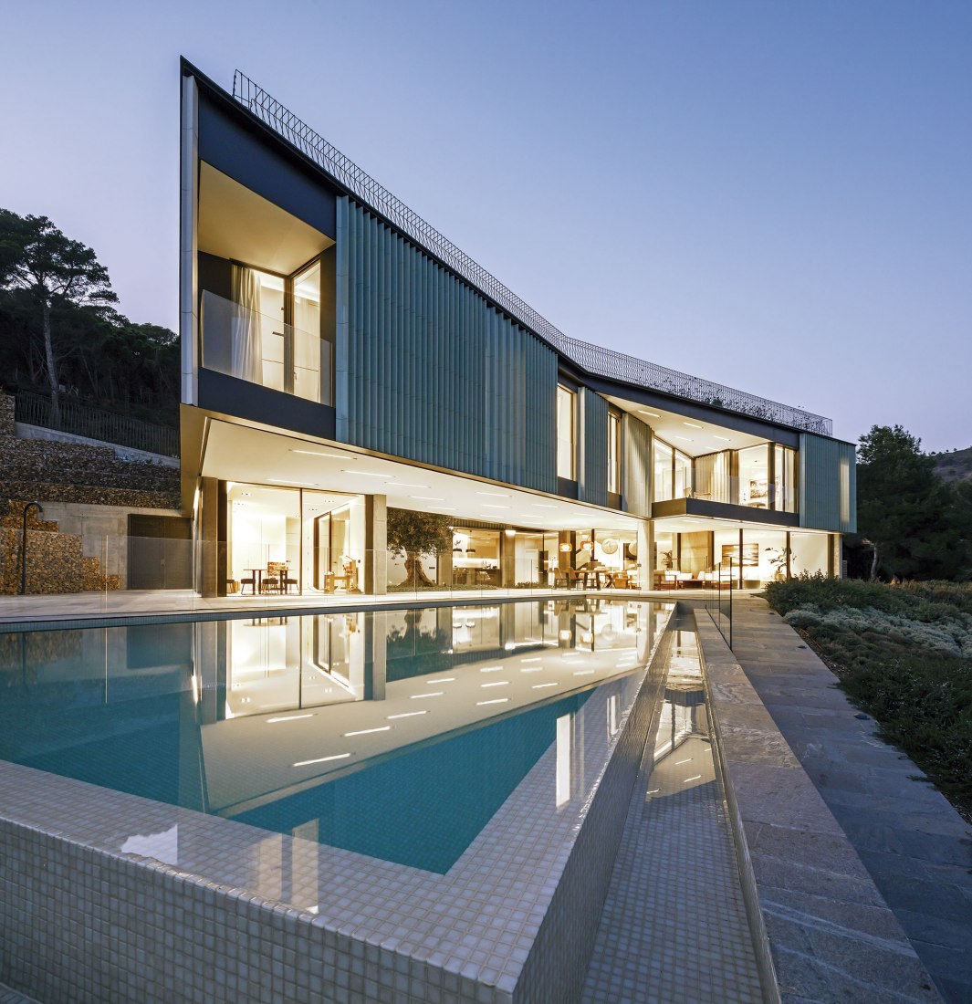 Happy House por SALA FERUSIC Architects. Fotografía por Marcela Grassi