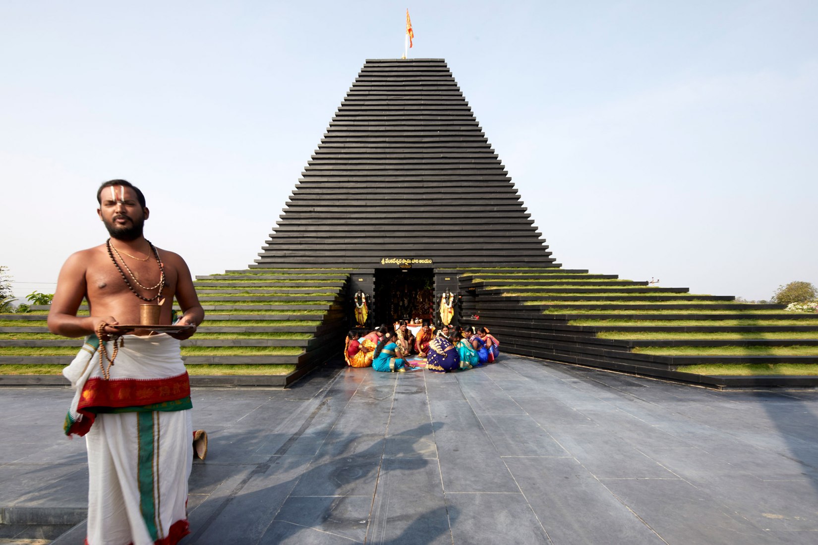 Balaji Temple by Sameep Padora & Associates. Photograph by Edmund Sumner