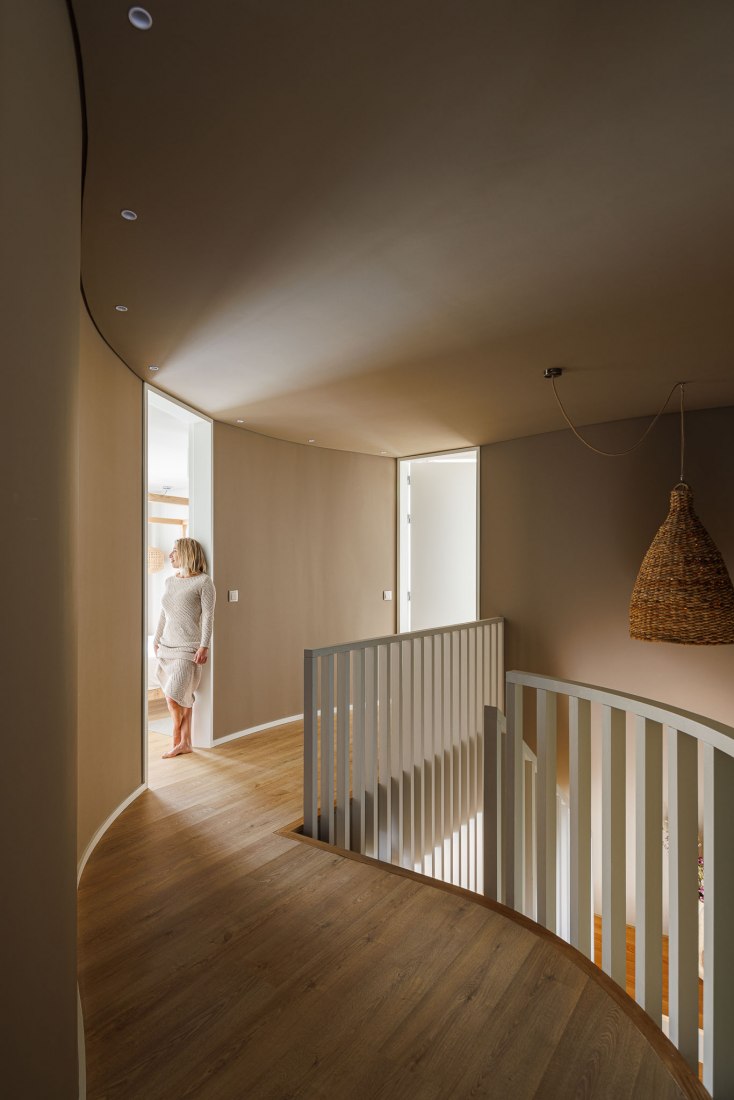 Casa «Pátios de Pétalas» por Sandra Micaela Casinha. Fotografía por Ivo Tavares Studio.