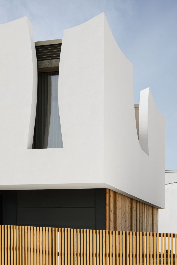Casa «Pátios de Pétalas» por Sandra Micaela Casinha. Fotografía por Ivo Tavares Studio.