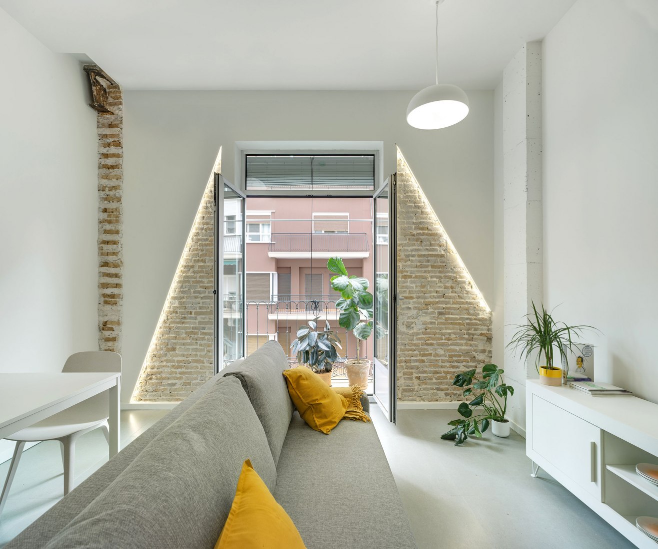 Edificio Baltasar por Santa-Cruz Arquitectura. Fotografía por David Frutos.