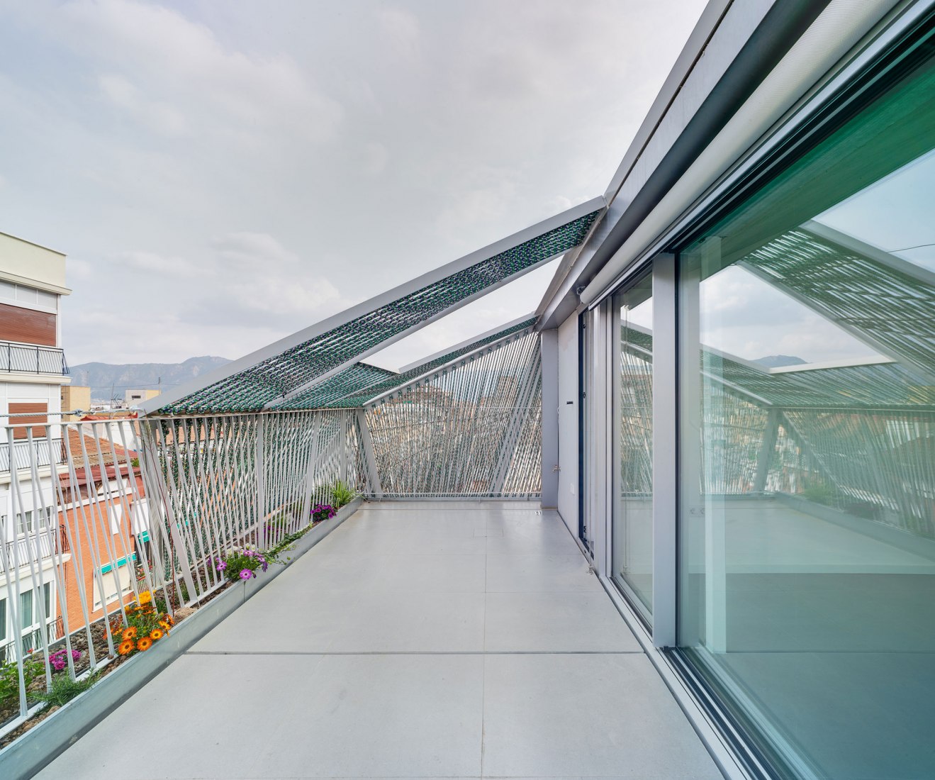 Edificio Baltasar por Santa-Cruz Arquitectura. Fotografía por David Frutos.