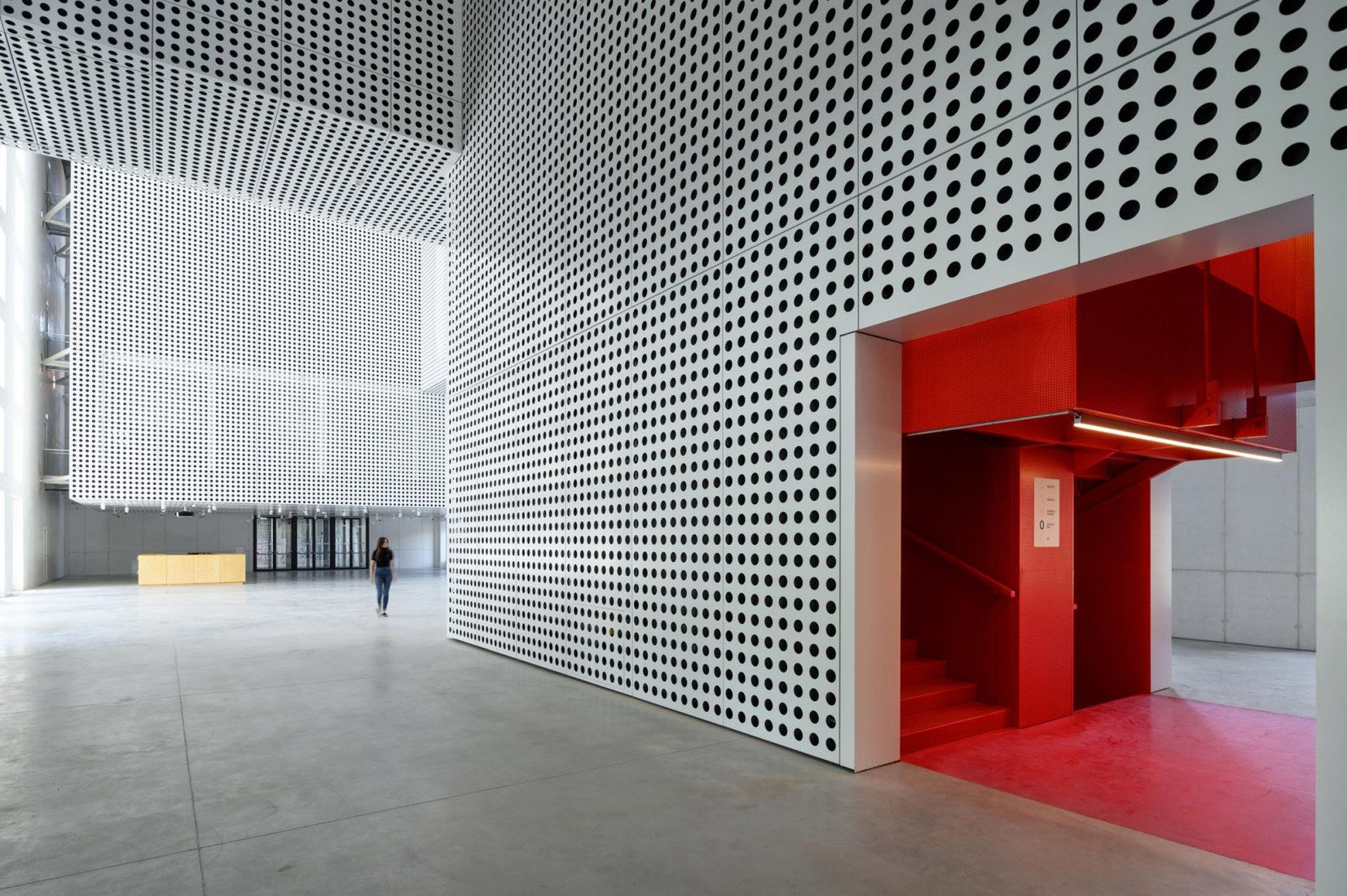 Cukrarna Space for Contemporary Art by Scapelab. Photograph by Miran Kambič.