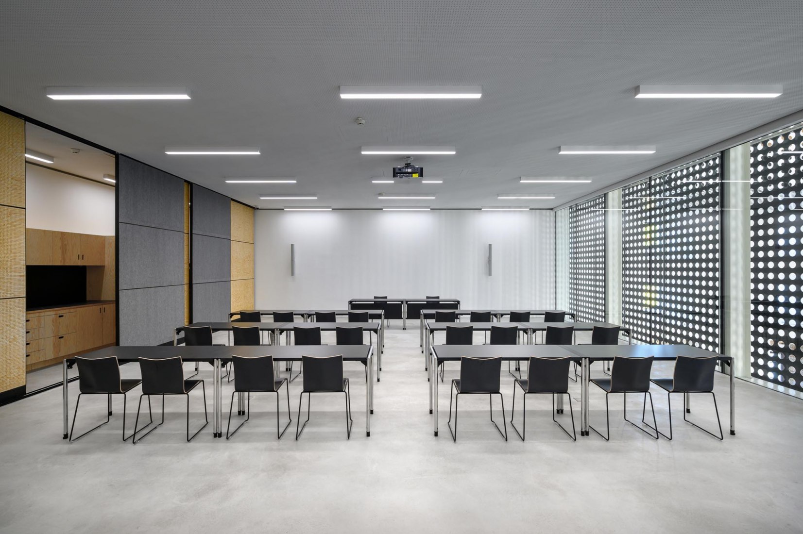 Cukrarna Space for Contemporary Art by Scapelab. Photograph by Miran Kambič.