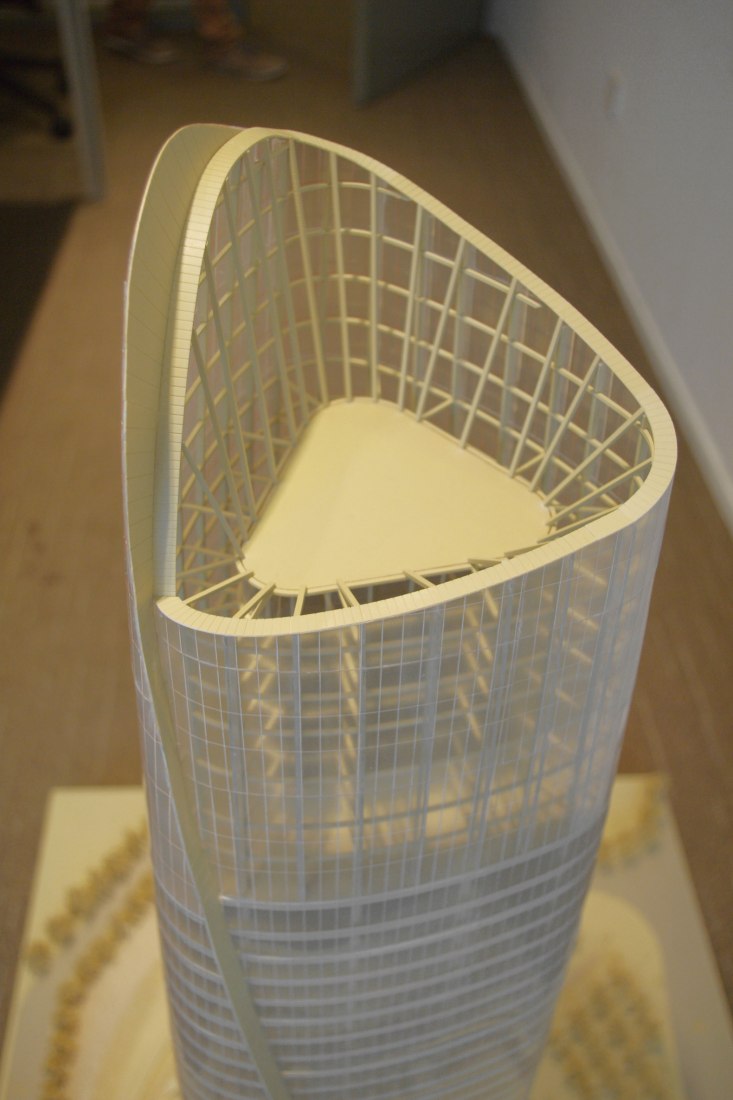 The roof. Nanchang Sinic Center. Courtesy of Shanghai Tianhua Architecture Planning & Engineering