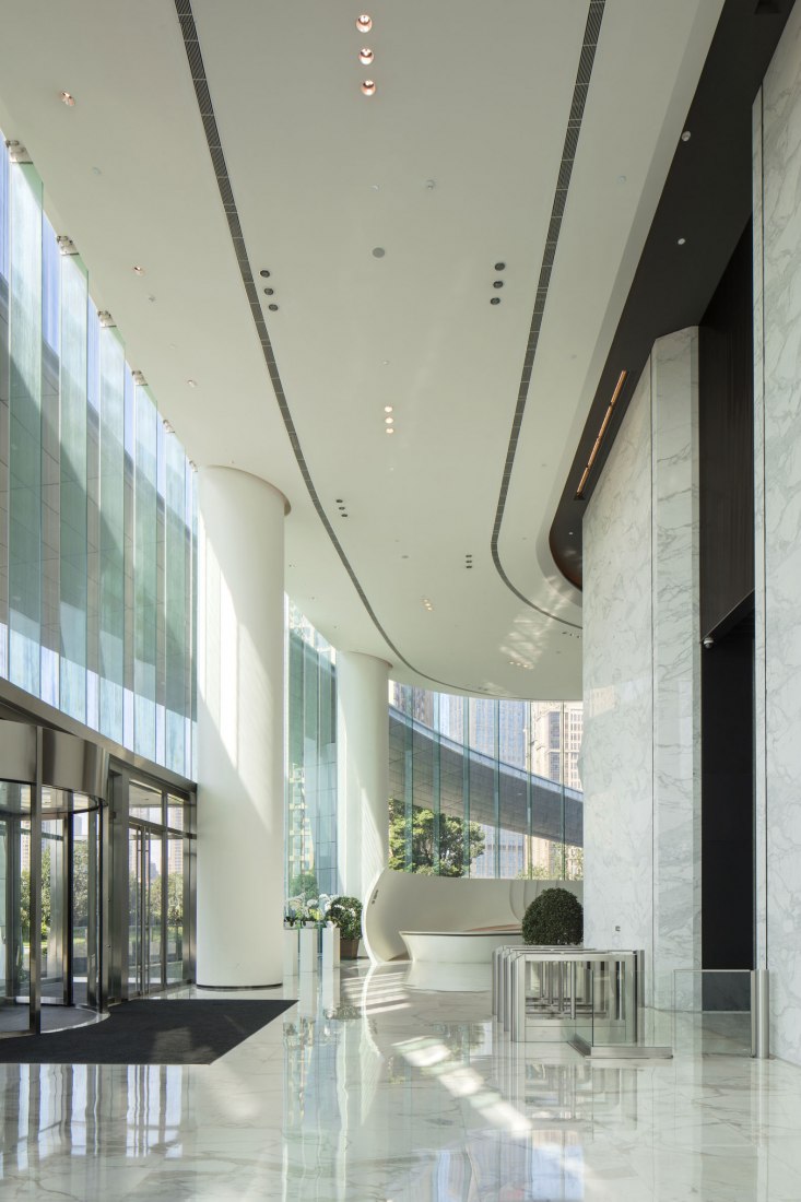 Interior design.Nanchang Sinic Center / Shanghai Tianhua Architecture Planning & Engineering. Photograph by © Jian Fang