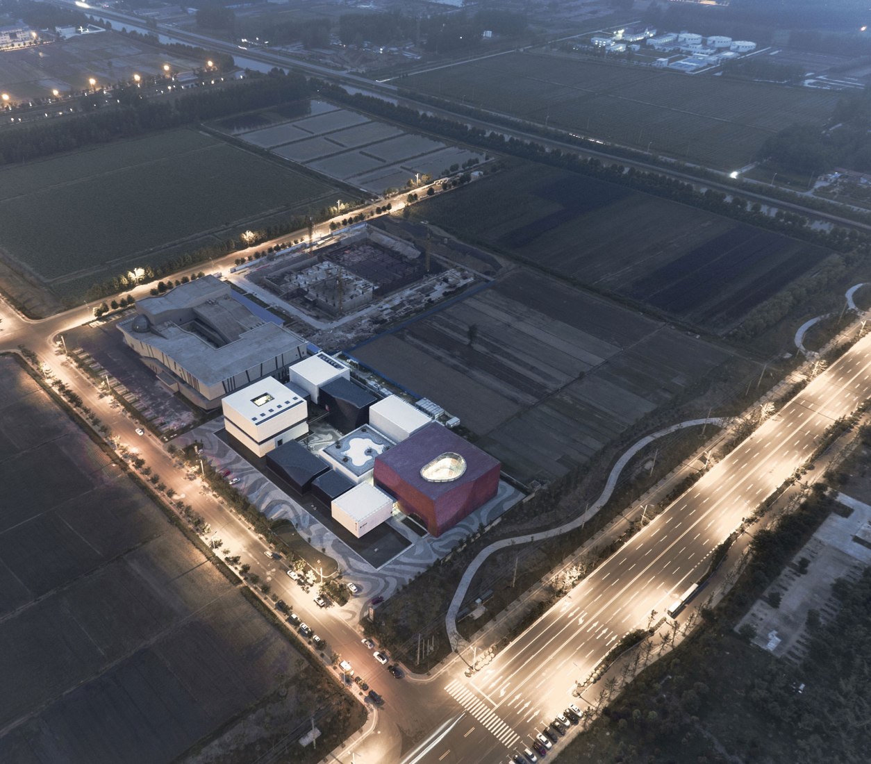 Bird view. Night view. Shuyang Art Gallery by Danshen Dong. Photograph by Qiang Zhao