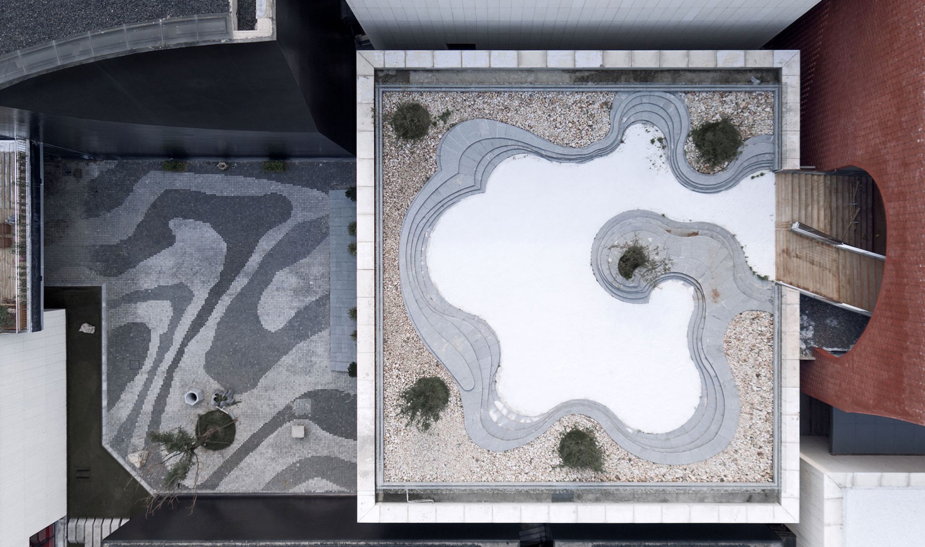 Pattern Pavement. Shuyang Art Gallery by Danshen Dong. Photograph by Qiang Zhao