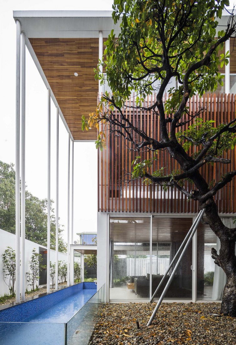 P&T House by SILAA Architects and BHA Studio. Photography by Hiroyuki Oki