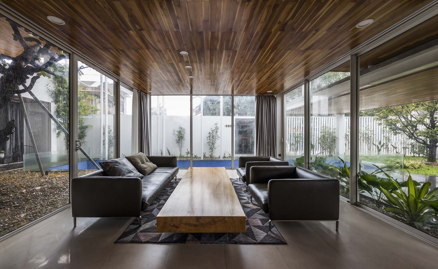 P&T House by SILAA Architects and BHA Studio. Photography by Hiroyuki Oki
