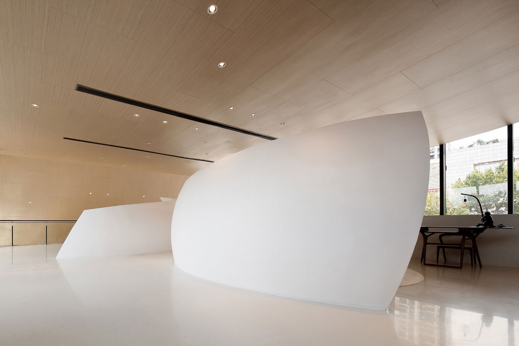 2floor gallery. SINO-OCEAN. Oriental Worldview Sales Center. Photograph by Yuchen Chao. Copyright by Waterfrom Design 