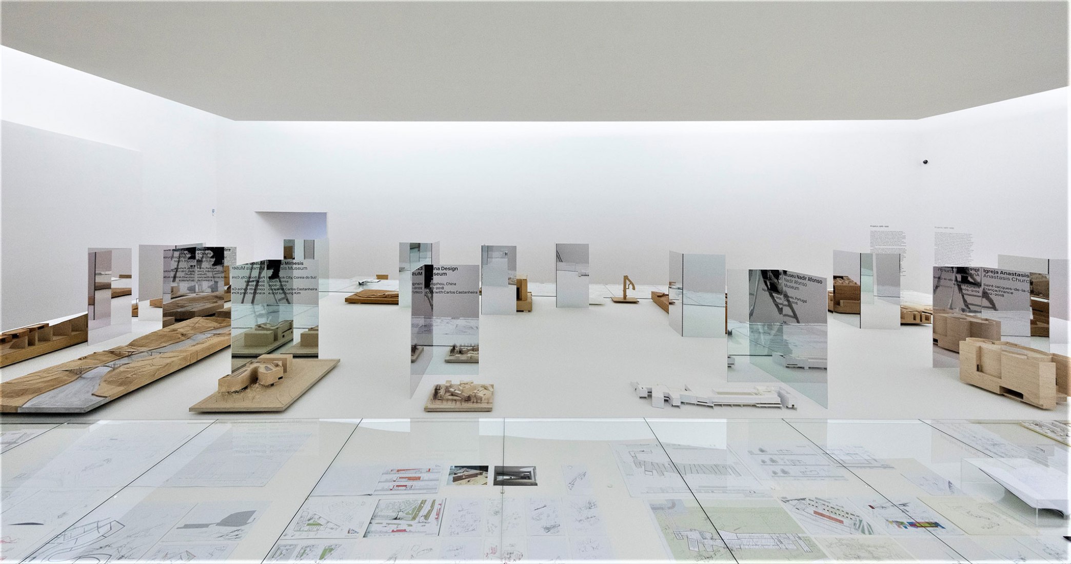 In/Discipline, all about Álvaro Siza in Porto | METALOCUS