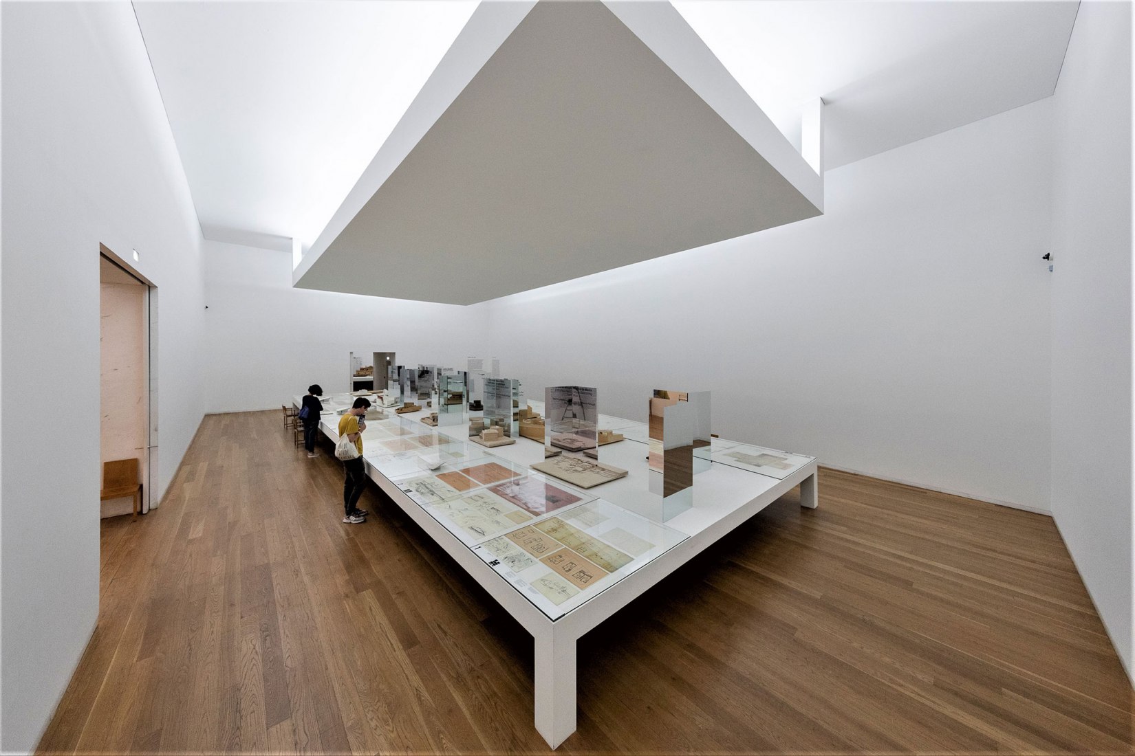 In/Discipline, todo sobre Álvaro Siza en Oporto | Sobre Arquitectura y ...