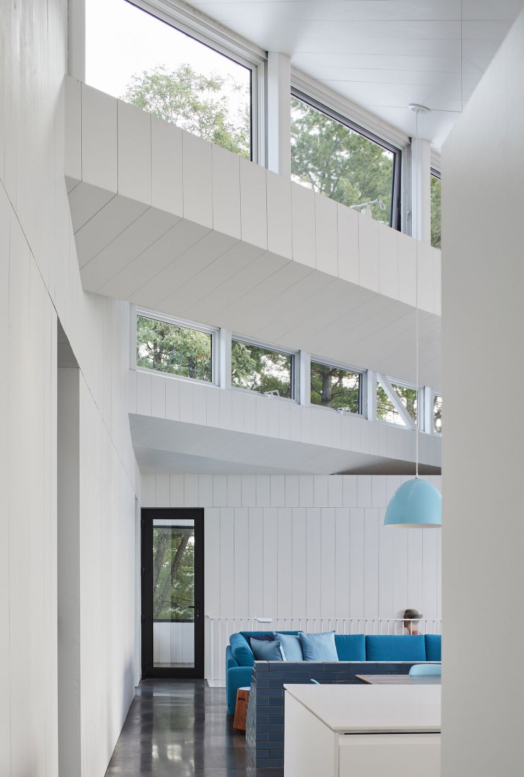 Interior view. Sky House by Julia Jamrozik and Coryn Kempster. Photography © Doublespace Photography