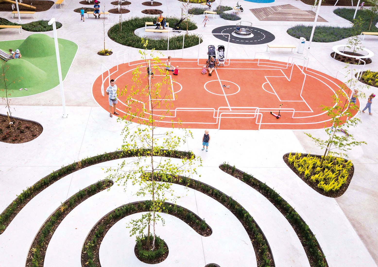 Multifunctional public space - activity zone in Chorzów by SLAS architects. Photograph by Michał Kopaniszyn.