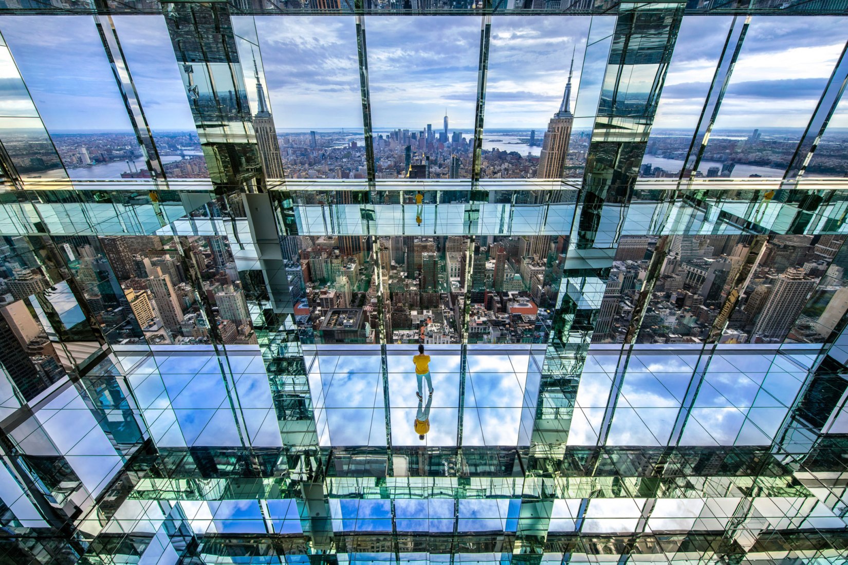 SUMMIT One Vanderbilt Observatory by Snøhetta. Photograph courtesy of One Vanderbilt and KPF