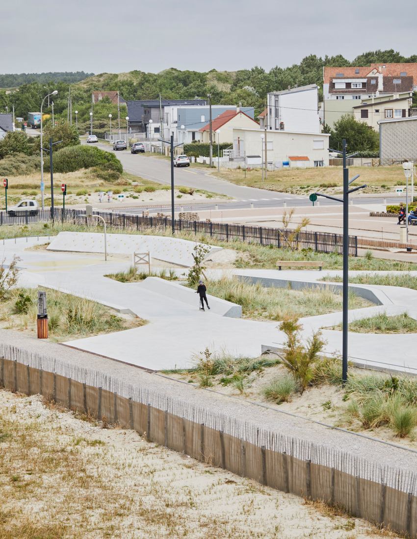 Parque de «Skate» por Espace Libre. Fotografía por Julien Falsimagne.