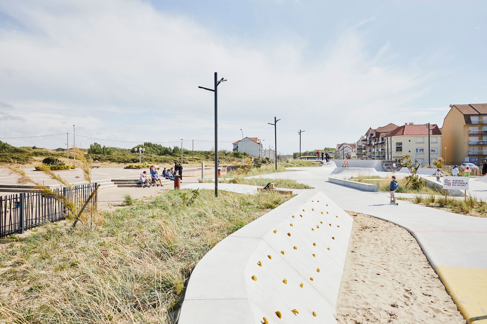 Parque de «Skate» por Espace Libre. Fotografía por Julien Falsimagne.