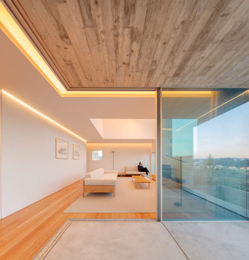 Casa SV por Spaceworkers. Fotografía por Fernando Guerra.