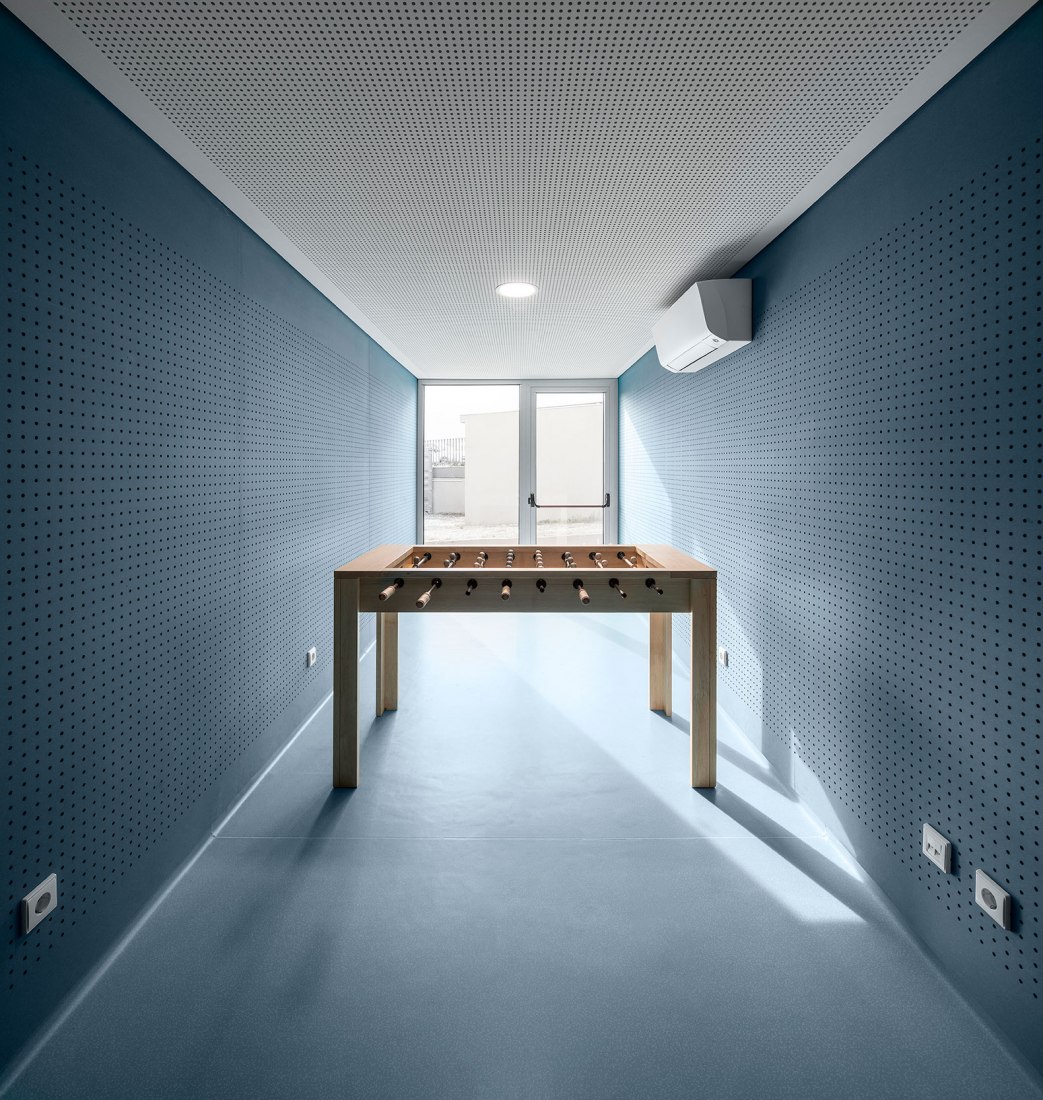 "Spectris Innovation Centre" por "Studium". Fotografía por Ivo Tavares Studio