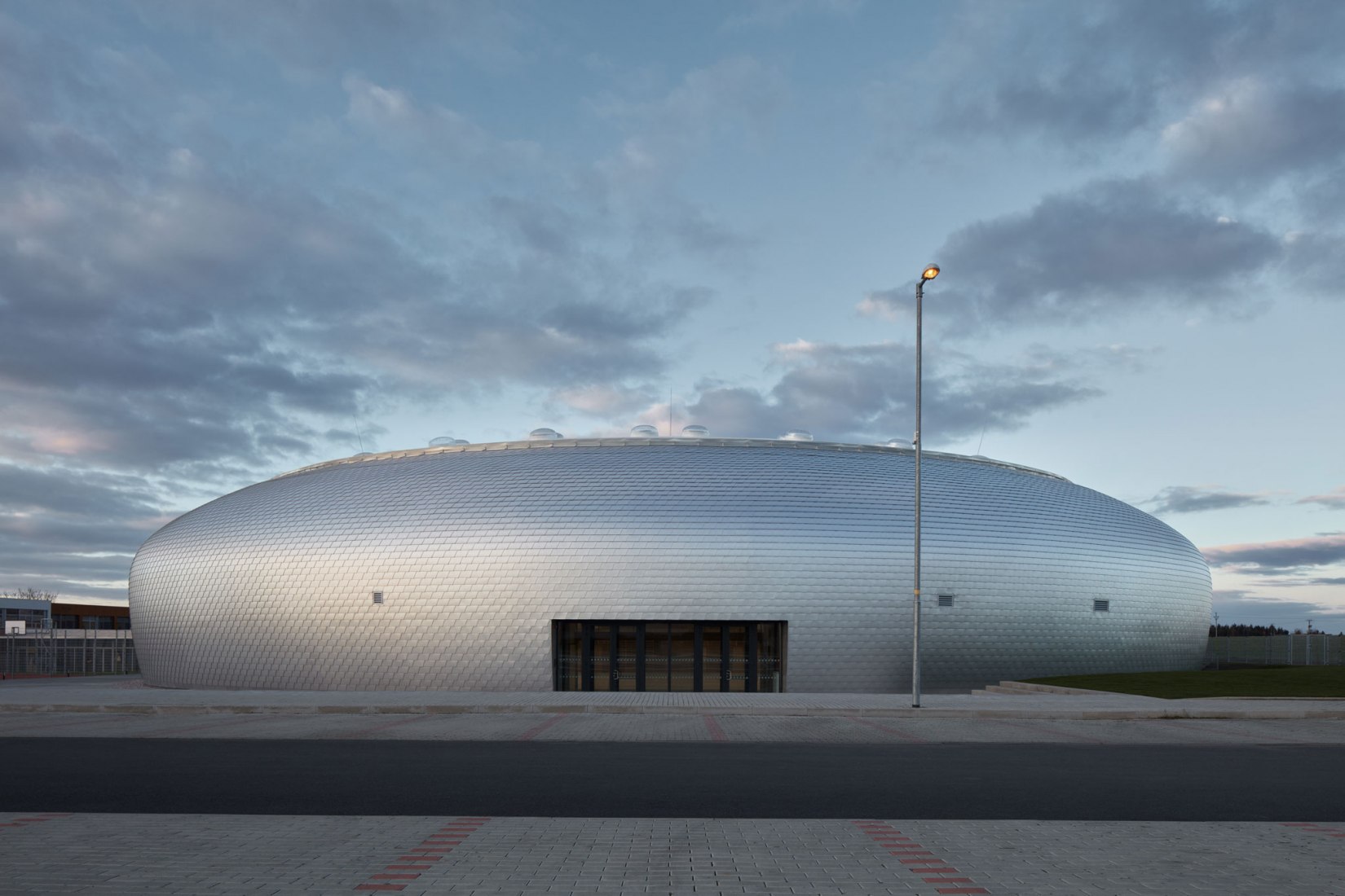 Exterior. Dolní Brežany Sports Hall by SPORADICAL. Photograph © Jakub Skokan, Martin Tůma / BoysPlayNice