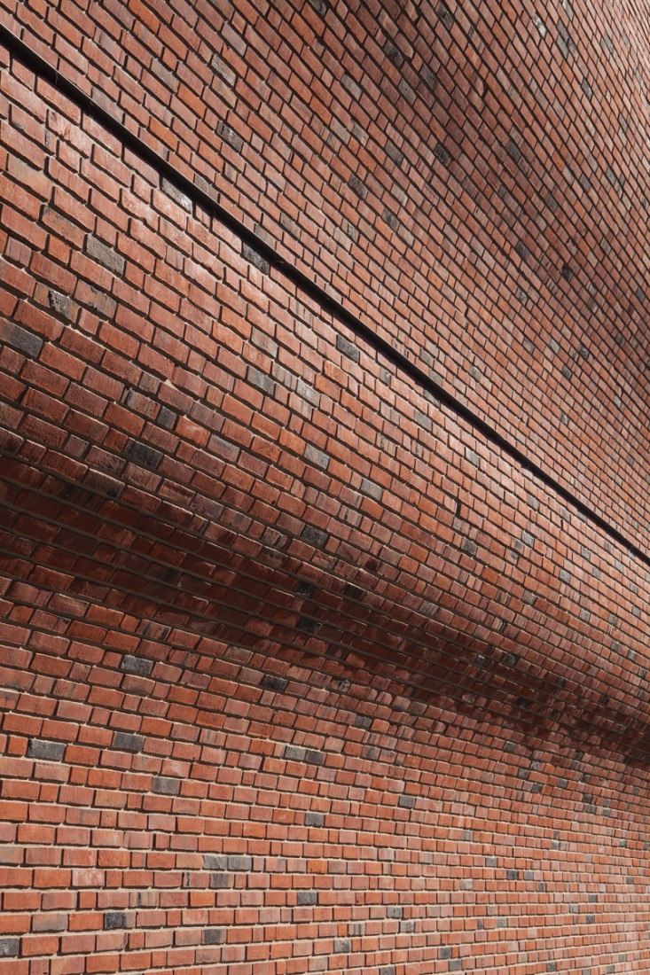 Sports Block Groningen by Marlies Rohmer Architects & Urbanists. Photograph © Daria Scagliola / Stijn Brakkee.