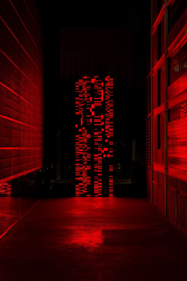 «Monolith» por SpY. Fotografía por Rubén P. Bescós.