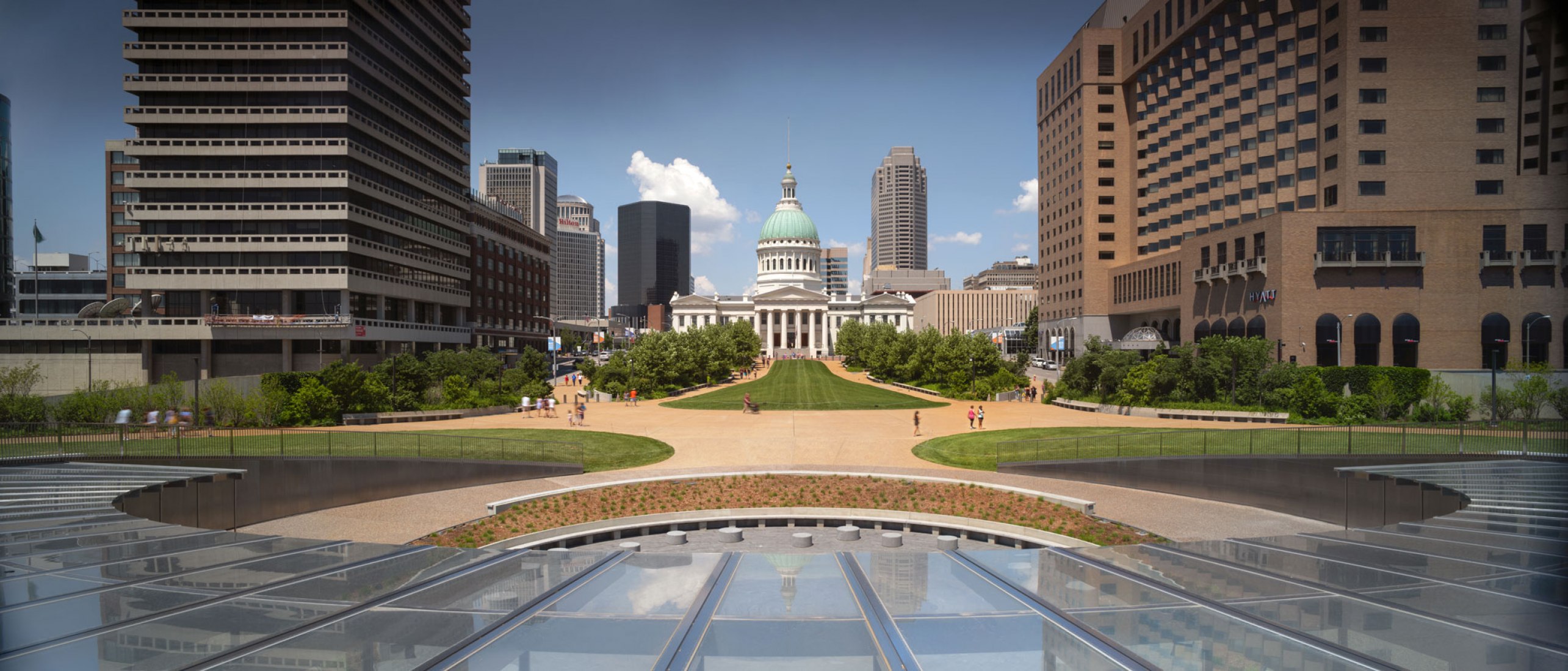 St. Louis&#39; Gateway Arch reopens with a new name and a new museum | The Strength of Architecture ...
