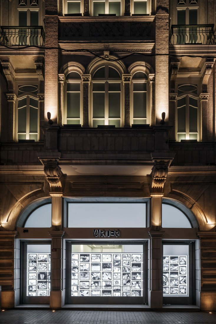Vista exterior de Arter. 4ª Bienal de Diseño de Estambul. Fotografía © Murat Germen. Imagen cortesía de IKSV