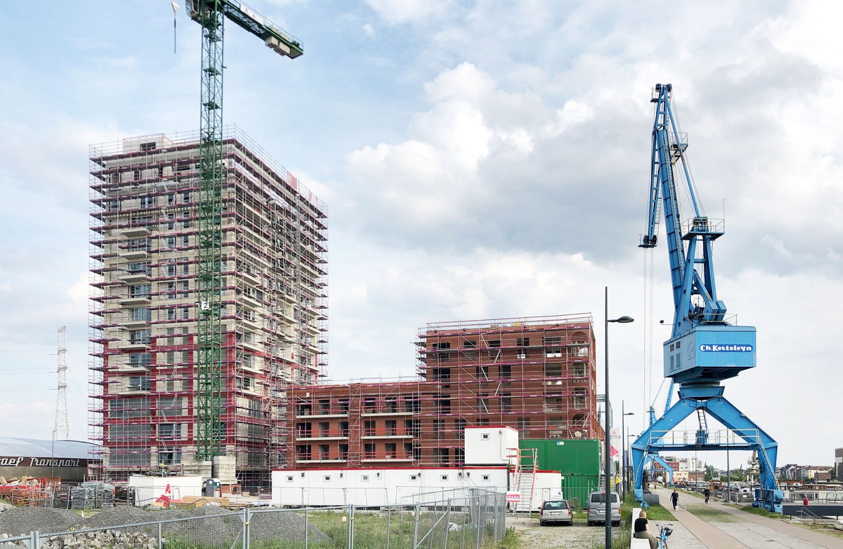 Torre residencial 'de Faar', sitio 'De Nieuwe Dokken' en Gante. Cortesía de Stèphane Beel Architects.