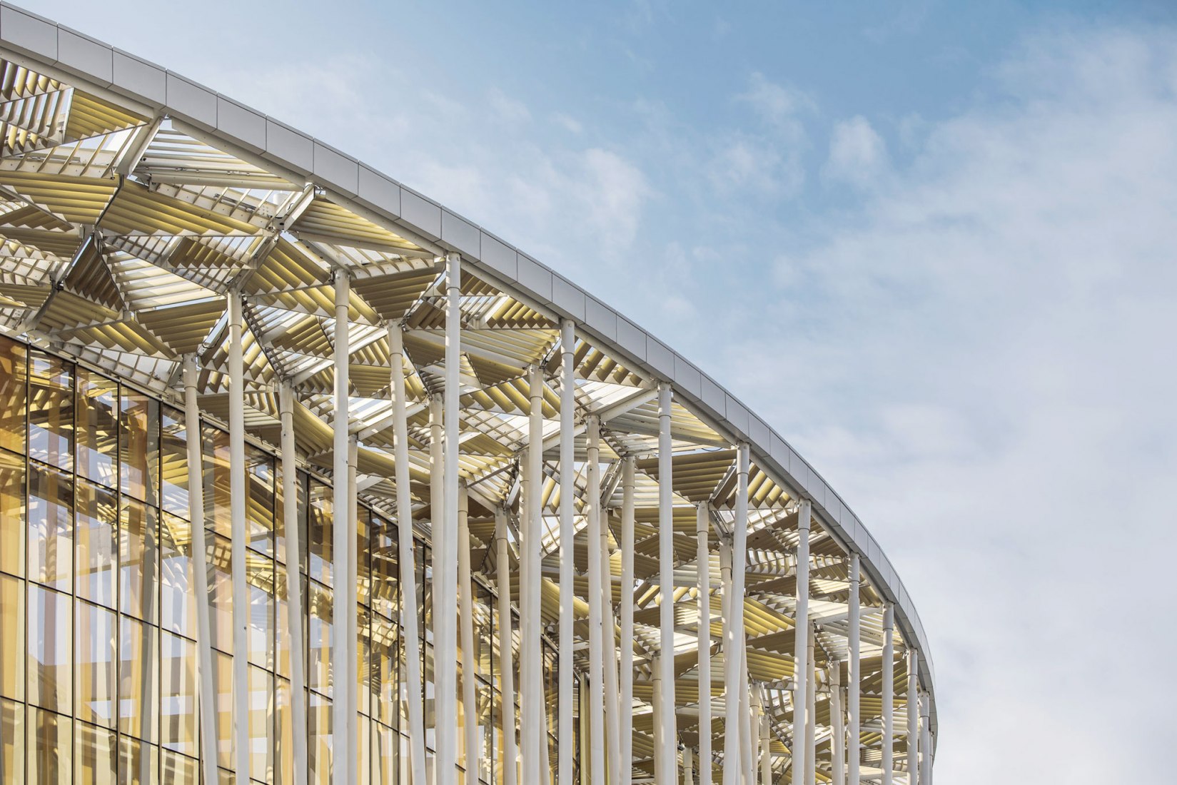Wuxi TAIHU Show Theatre by Steven Chilton Architects | SCA. Photography by Kris Provoost
