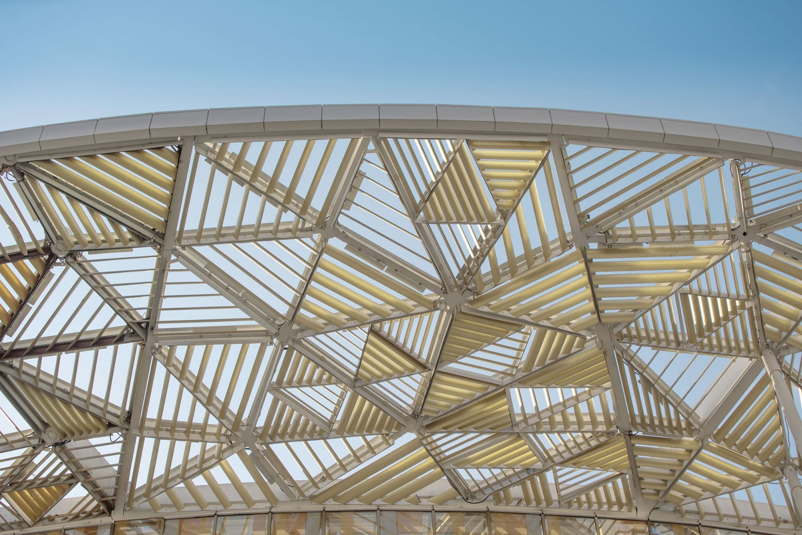 Wuxi TAIHU Show Theatre by Steven Chilton Architects | SCA. Photography by Kris Provoost