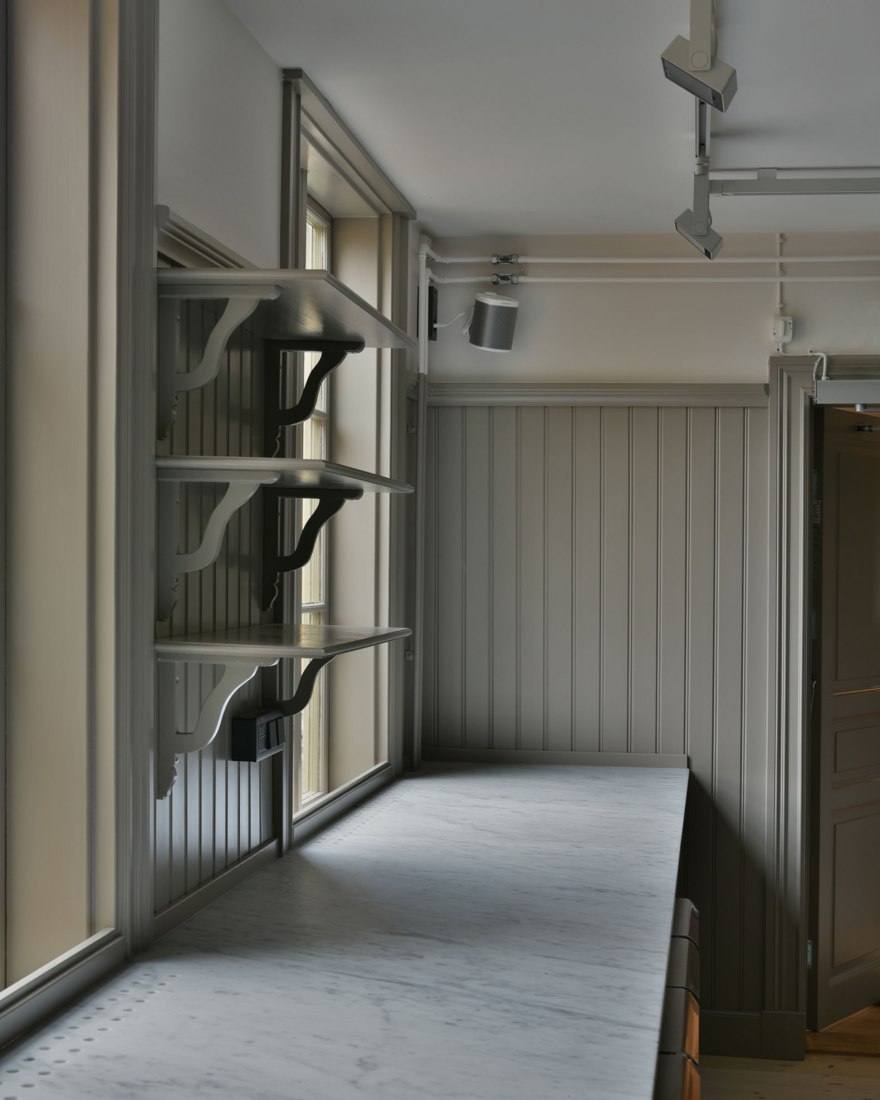 Stora Sköndal's Manor por Metropolis Arkitekter. Fotografía por Caspar von Vegesack.