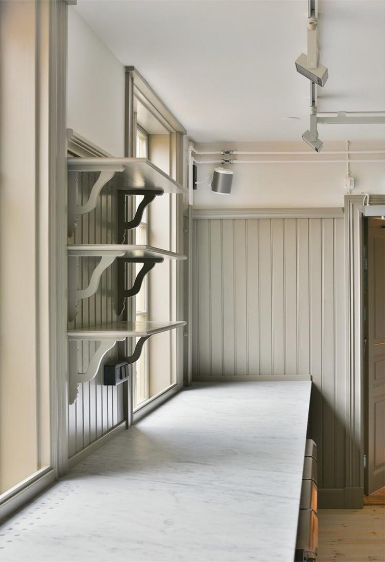 Stora Sköndal's Manor por Metropolis Arkitekter. Fotografía por Caspar von Vegesack