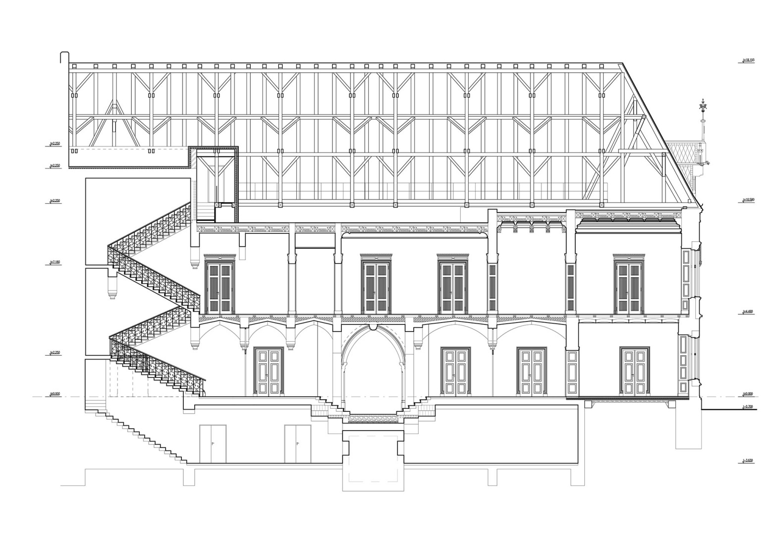 Sección. Reconstrucción y ampliación del Nuevo Provostry por Studio Acht. 