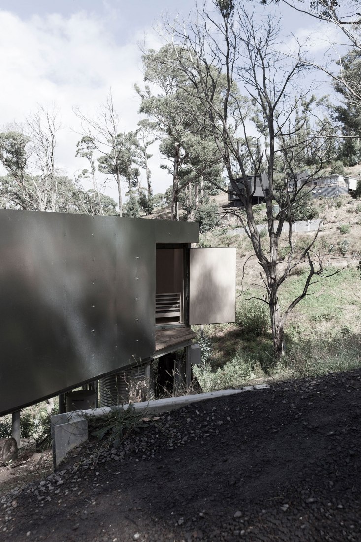 Exterior. Casa 28 por Studio Edwards. Fotografía © Tony Gorsevski