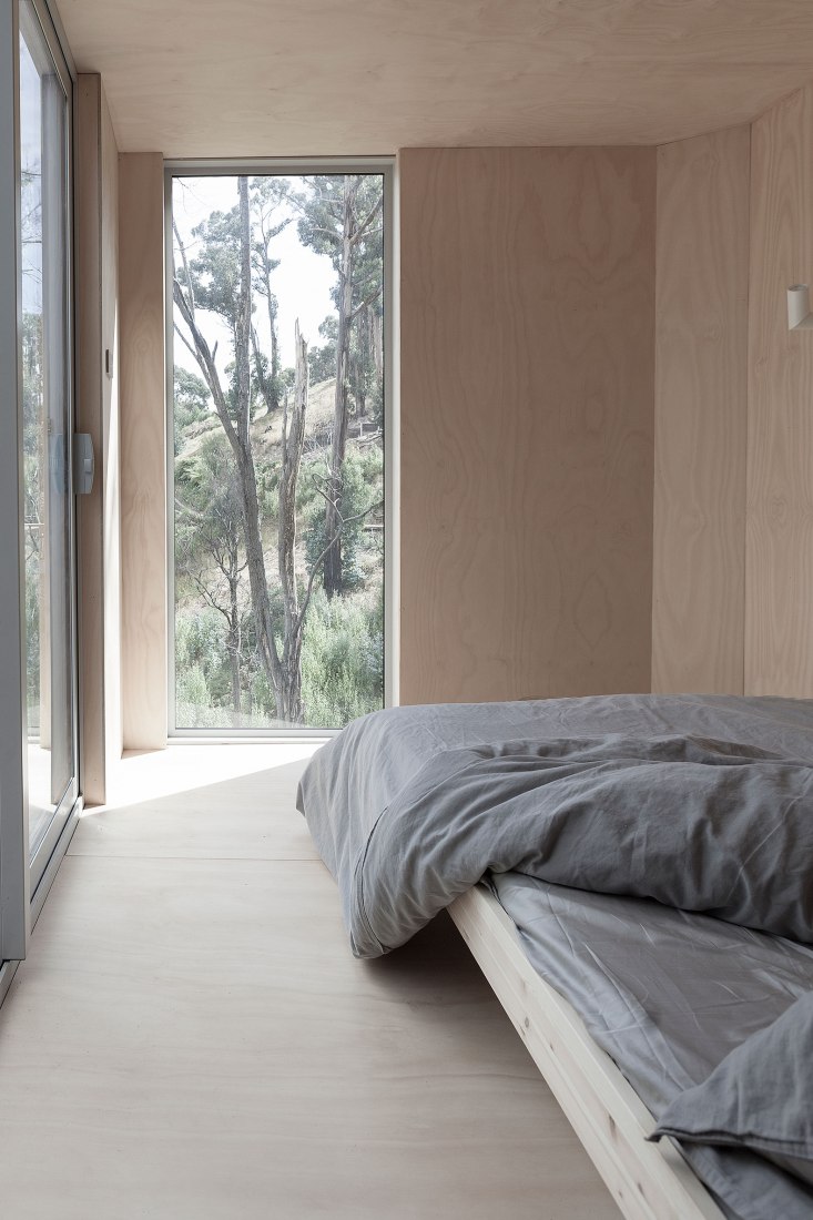 Habitación. Casa 28 por Studio Edwards. Fotografía © Tony Gorsevski