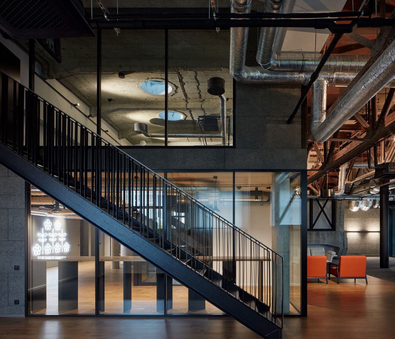 Base4Work Bratislava por Studio Perspektiv. Fotografía por BoysPlayNice.