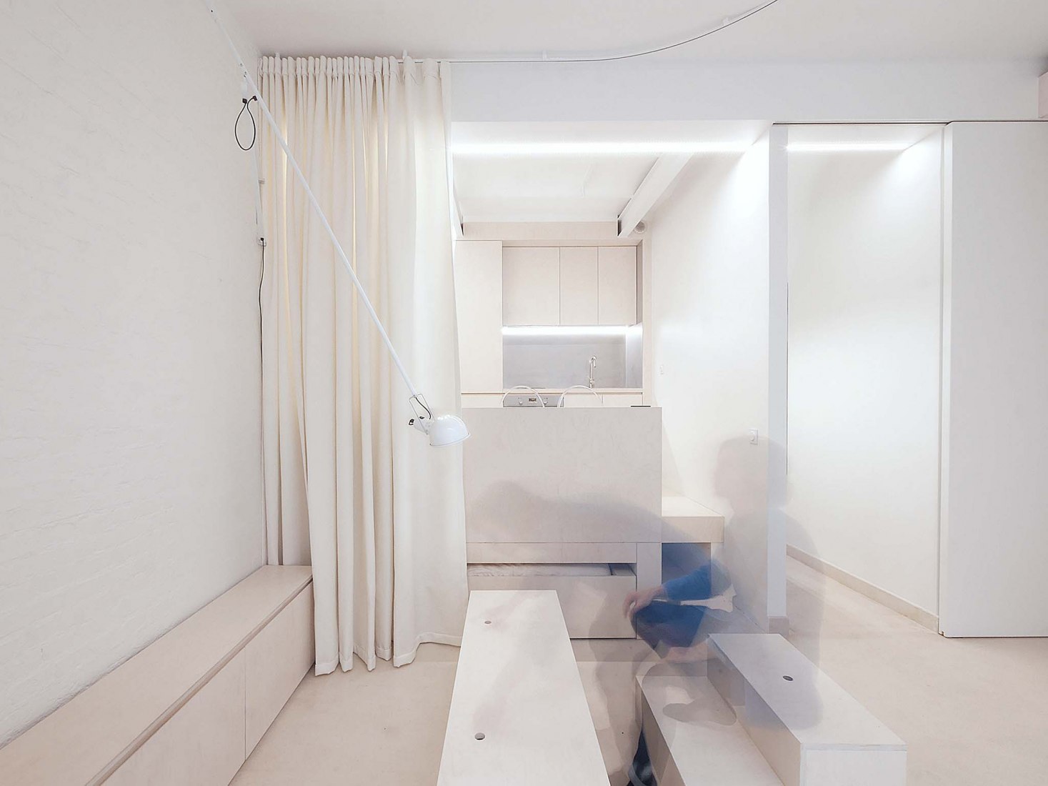 PAR-VIII, the alcove of monceau by Studio PHAAR. Photograph by tonescluster.