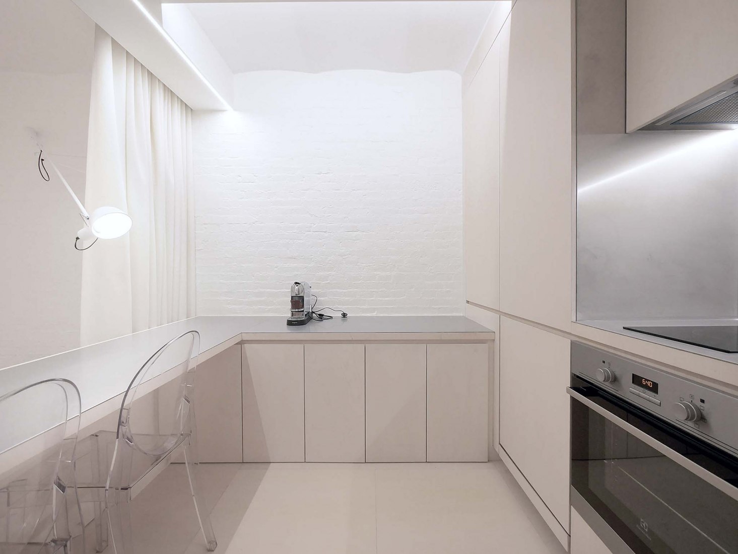 PAR-VIII, the alcove of monceau by Studio PHAAR. Photograph by tonescluster.