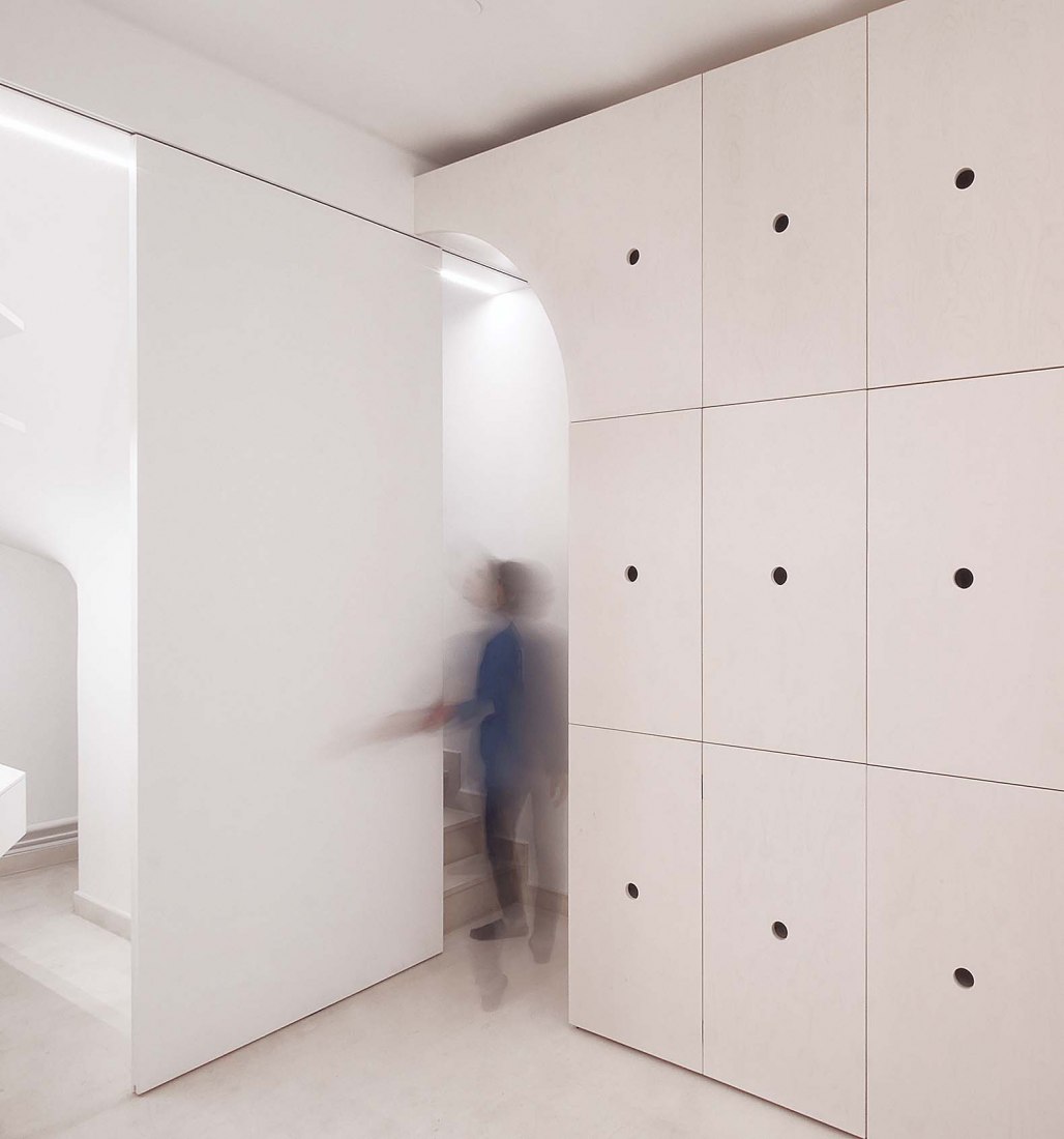 PAR-VIII, the alcove of monceau by Studio PHAAR. Photograph by tonescluster.