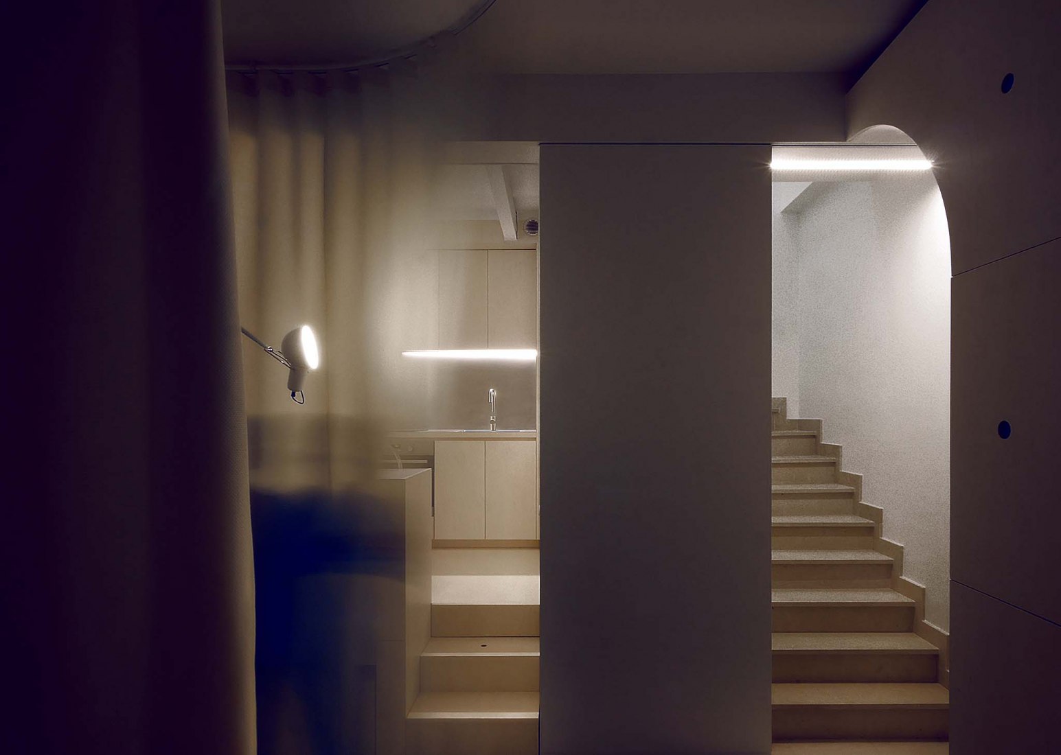 PAR-VIII, the alcove of monceau by Studio PHAAR. Photograph by tonescluster.